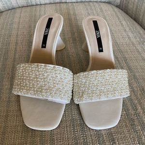 Pearl White Zara kitten heels